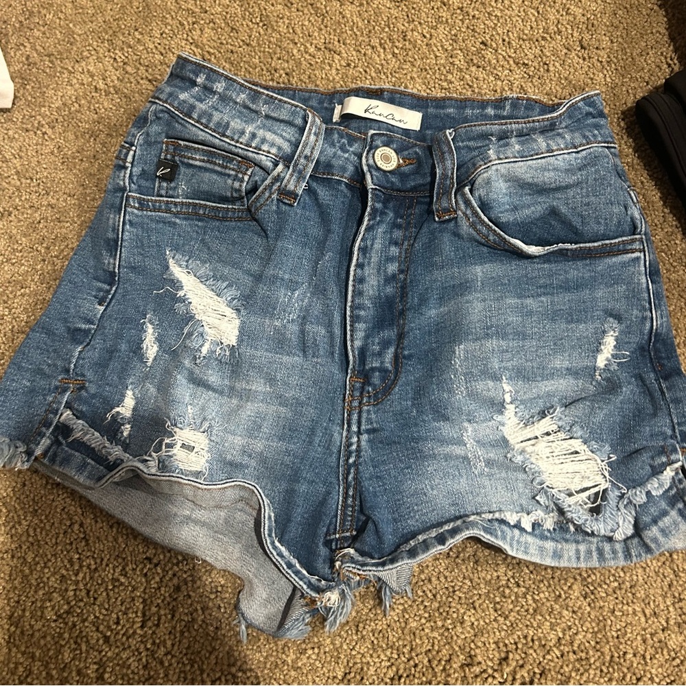 KanCan Blue Distressed Jean Shorts Mid-Thigh Frayed (size 25)